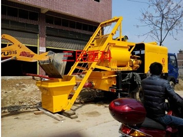 混凝土攪拌車載泵助力河南濟(jì)源城市建設(shè)圖 