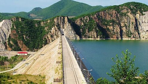 微型混凝土泵，四川土溪口水庫建設(shè)施工